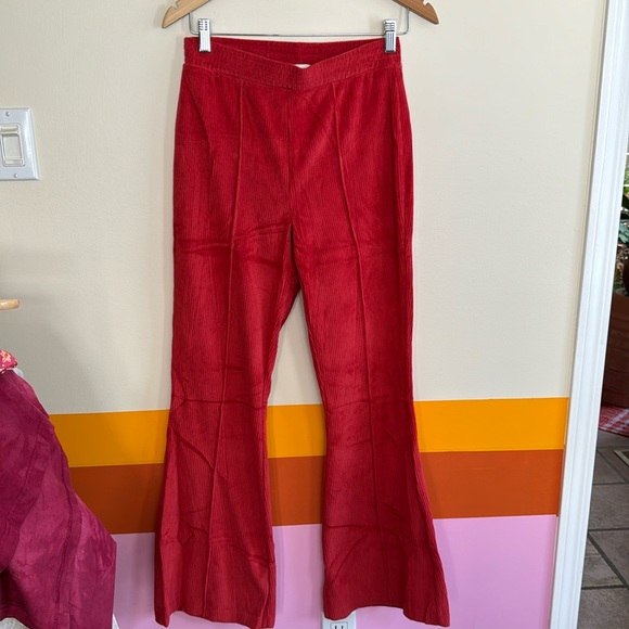 aerie GROOVE-on flares .  NWT - Picture 7 of 10
